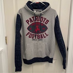 New England Patriots NFL Team Apparel Hoodie Sweatshirt (Women's) Gray Medium